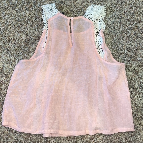 Lace top - Picture 2 of 2